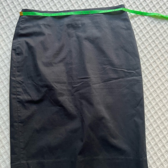 2 Skirt Bundle: BR & A Taylor size 0 - Picture 10 of 11